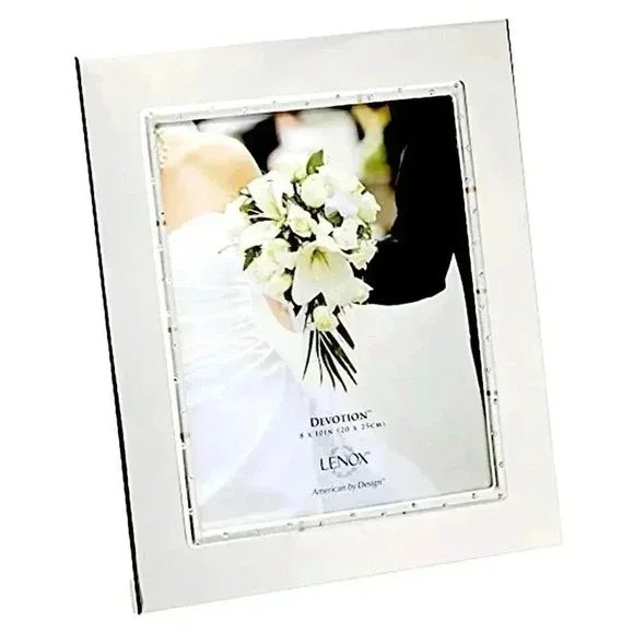 New Lenox Devotion 8x10 Picture Frame Silver Plated Crystal Hang Table Top NIB - Picture 3 of 15